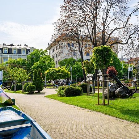 Пацо Hotel Burgas Ngoại thất bức ảnh
